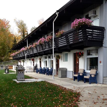 Lakeview Motel ฮาลีเบอร์ตัน ภายนอก รูปภาพ