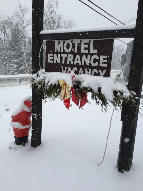 Lakeview Motel ฮาลีเบอร์ตัน ภายนอก รูปภาพ