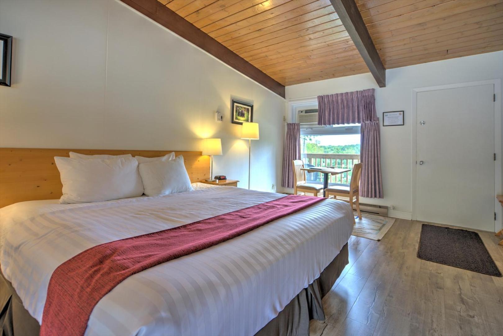 Lakeview Motel ฮาลีเบอร์ตัน ภายนอก รูปภาพ
