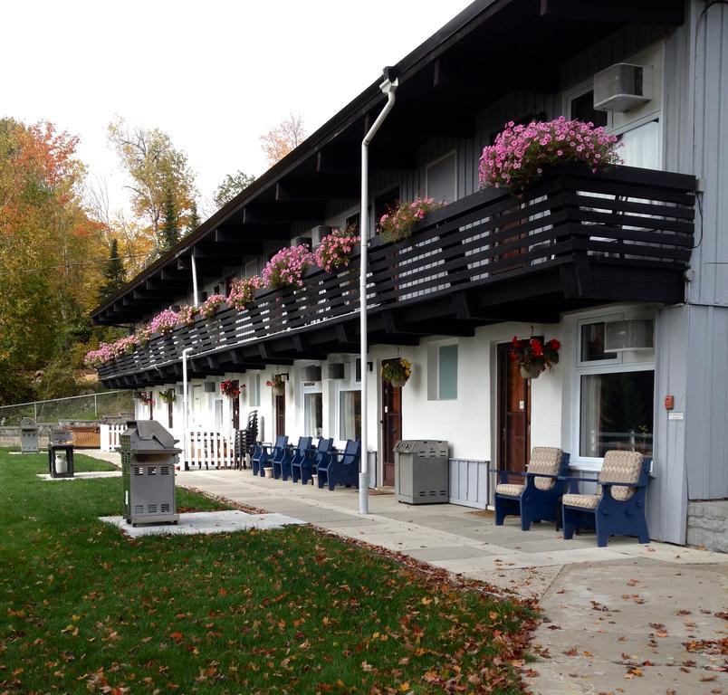 Lakeview Motel ฮาลีเบอร์ตัน ภายนอก รูปภาพ